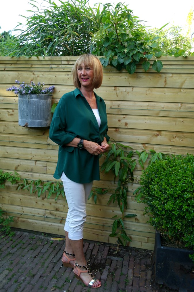 White capris, green blouse, leopard sandals and a man you have to love - No  Fear of Fashion