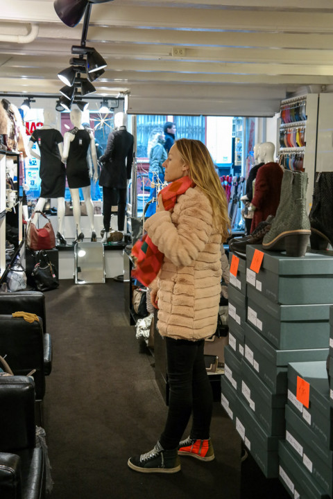 Shopping in the Nine Streets of Amsterdam - No Fear of Fashion