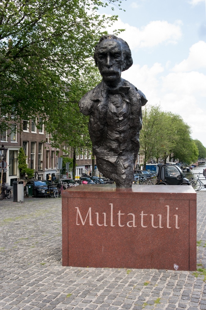 Amsterdam, statue of Multatuli