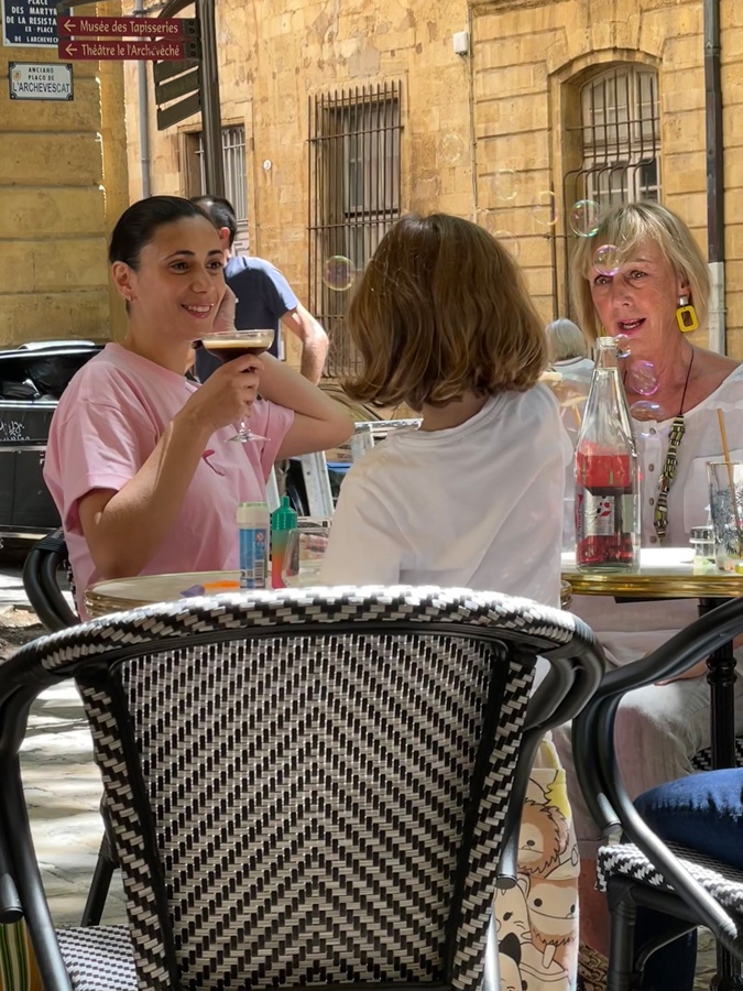 Unexpected meeting in Aix en Provence